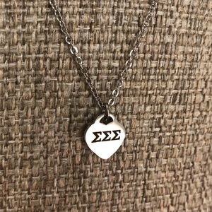 Tri Sig Necklace 💜⛵️